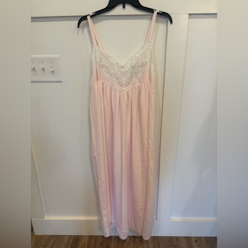 Carole Hochman Nightgown Pale Pink Lace-Trim Long Slip Intimates